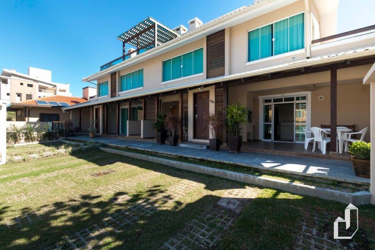 Apartamento Com 02 Dormitorios Aqui E So Trazer As Malas E Aproveitar As Ferias บอมบินญัส ภายนอก รูปภาพ